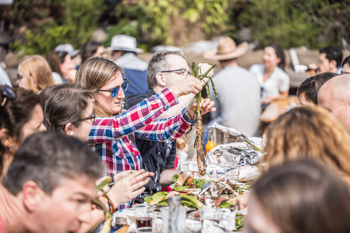 La Calçotada founder carousel