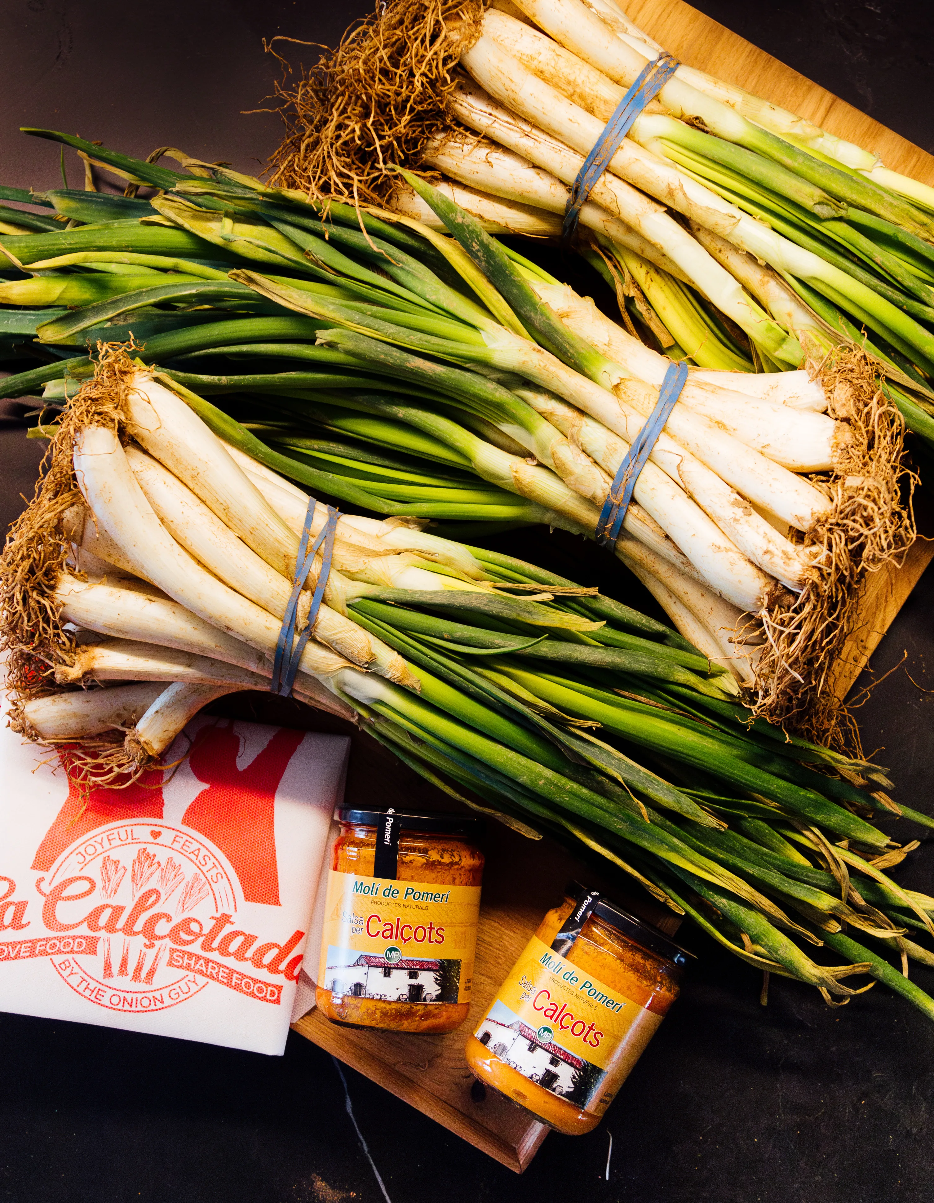 La Calçotada home kid packs